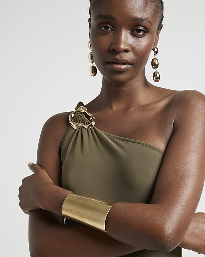 Green one shoulder hardware detail jumpsuit