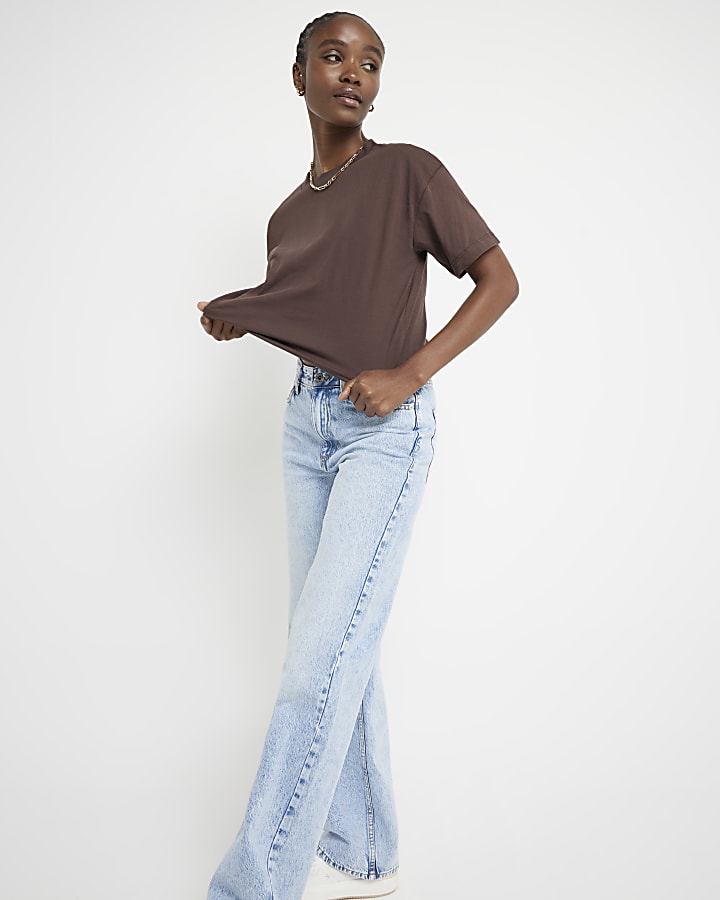 Brown boxy cropped t-shirt