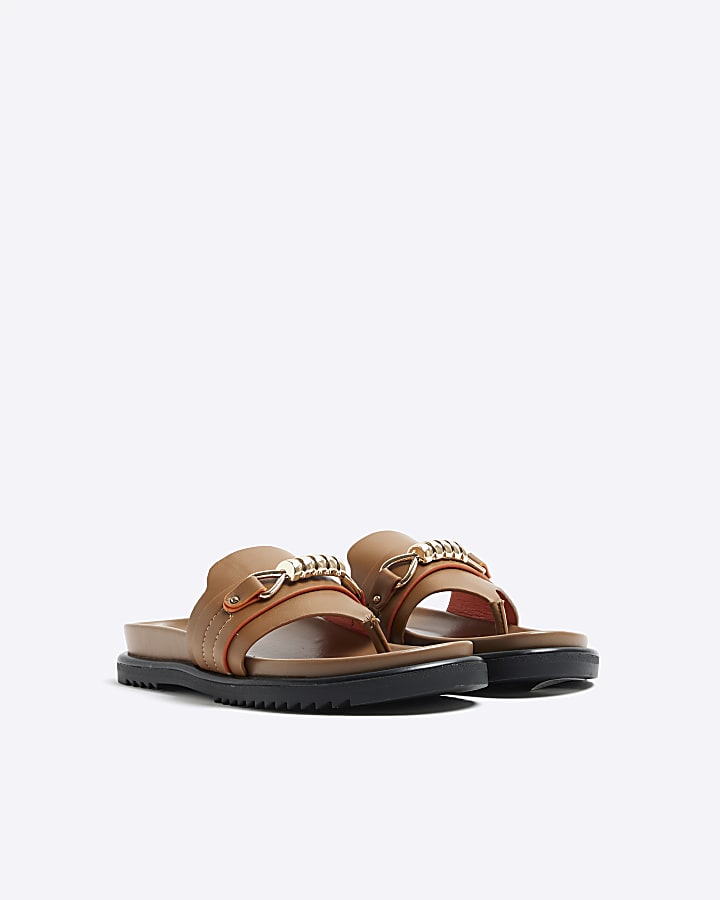 Brown toe thong sandals