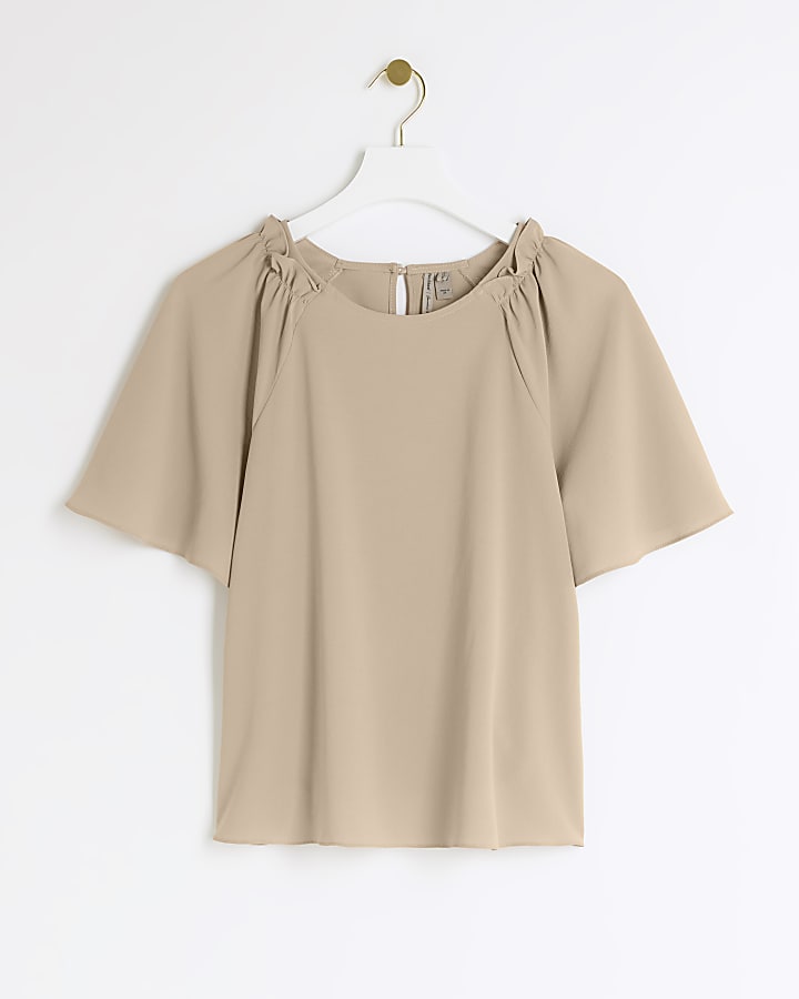 Beige fluted sleeve t-shirt