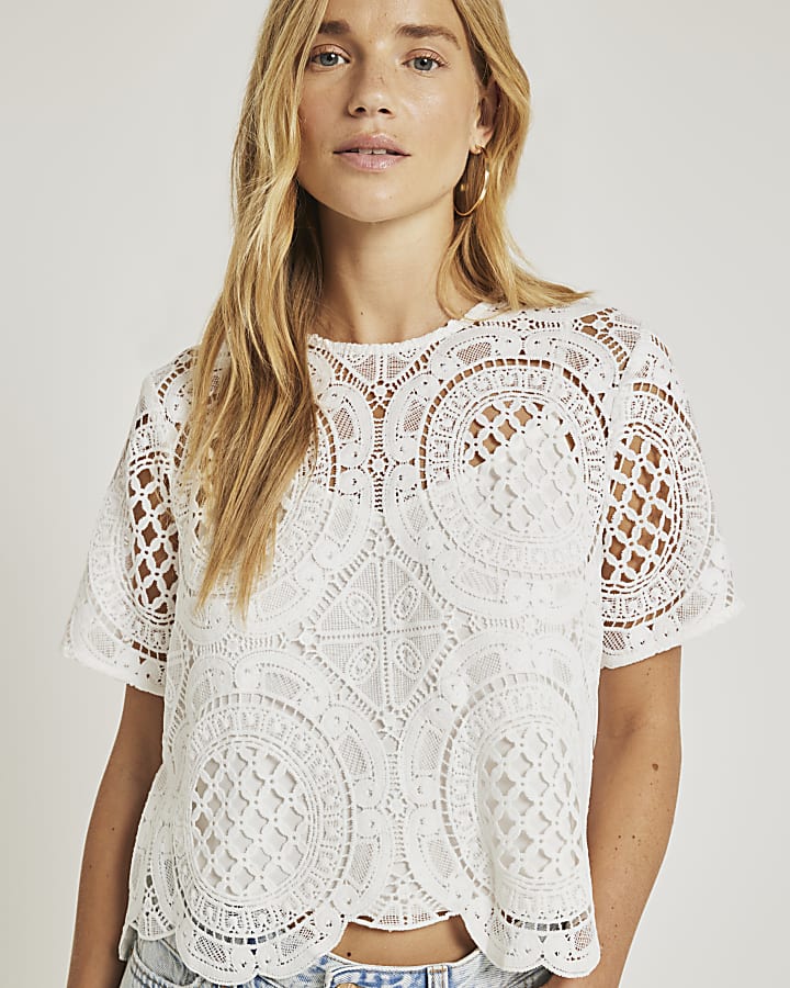 White lace t-shirt