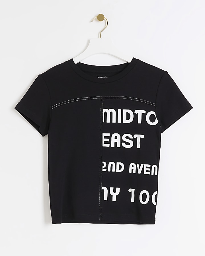 Black graphic stitched t-shirt