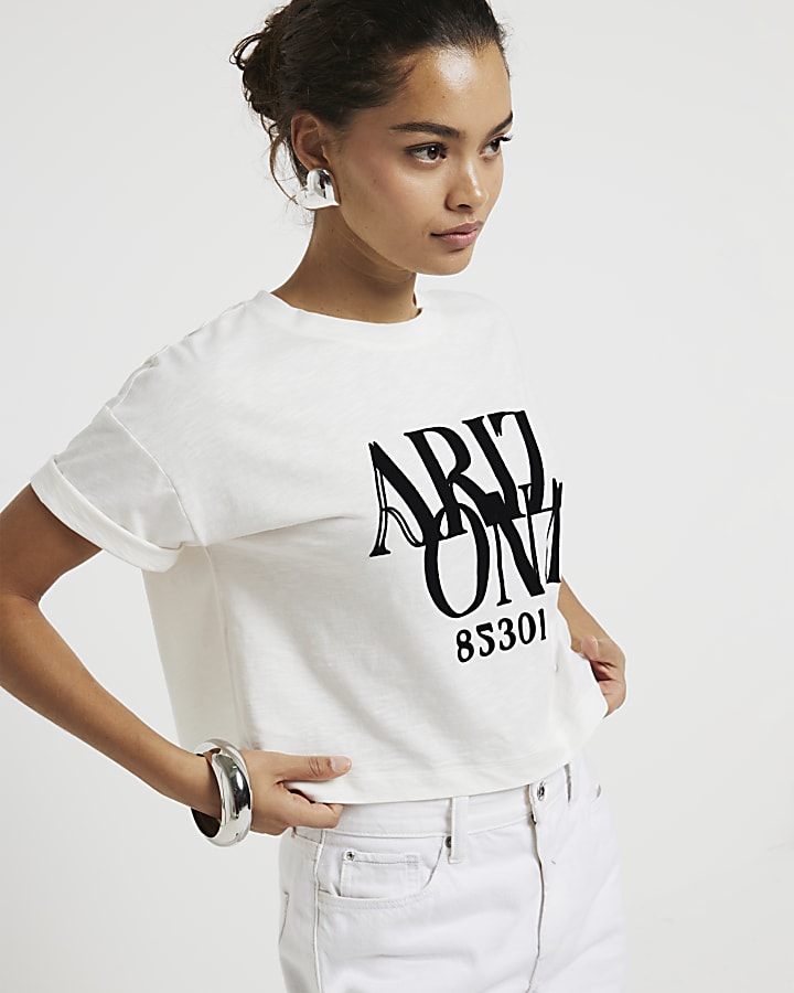 Petite cream crop graphic t-shirt