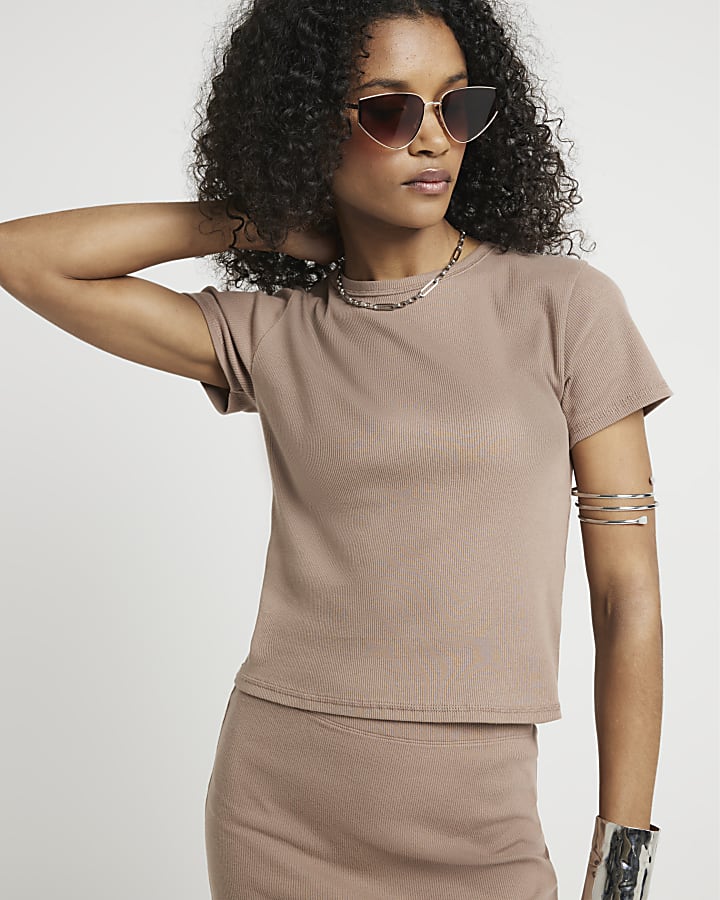 Brown ribbed crop t-shirt