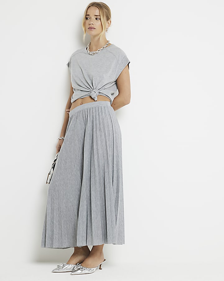 Grey pleated midi skirt