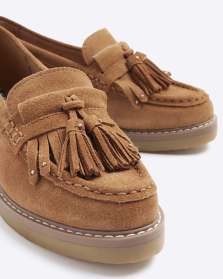 Beige suede Tassel Patent Loafers