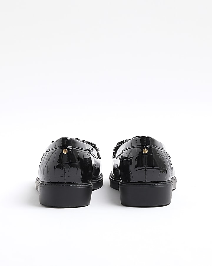 Black wide fit tassel patent loafers