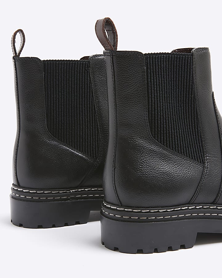 Black leather Chelsea boots