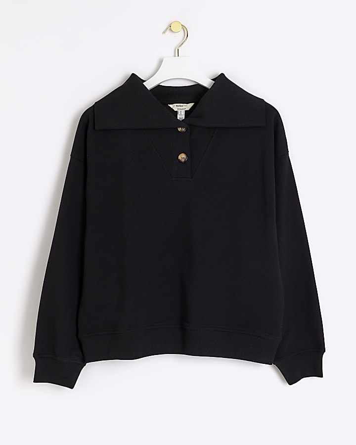 Black button up polo sweatshirt