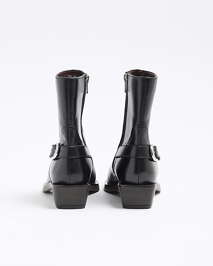 Black Leather Buckle Western Boots