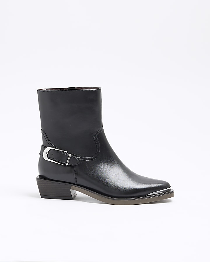 Black Leather Buckle Western Boots