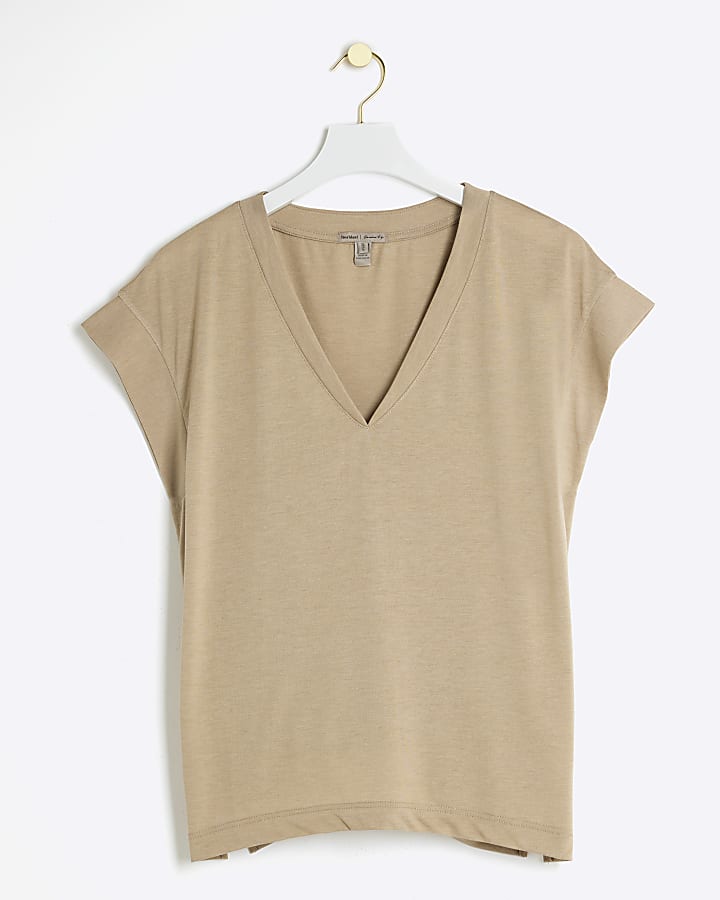 Beige v neck smart t-shirt