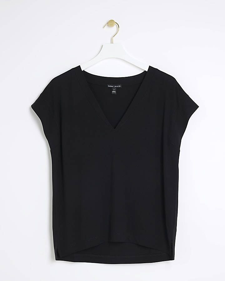 Black v neck smart t-shirt