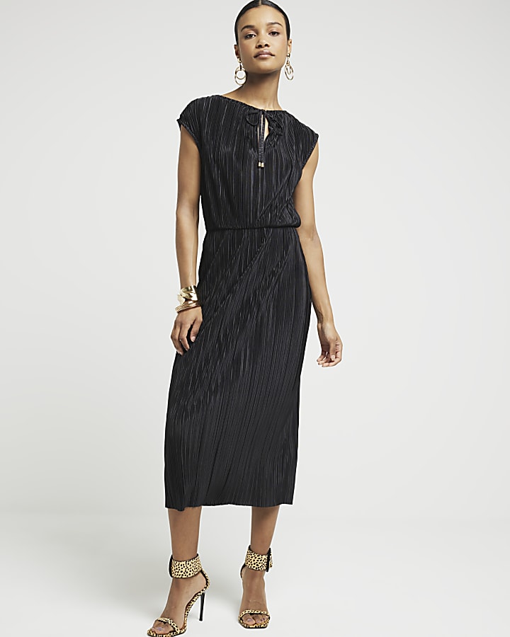 Black plisse elasticated shift midi dress