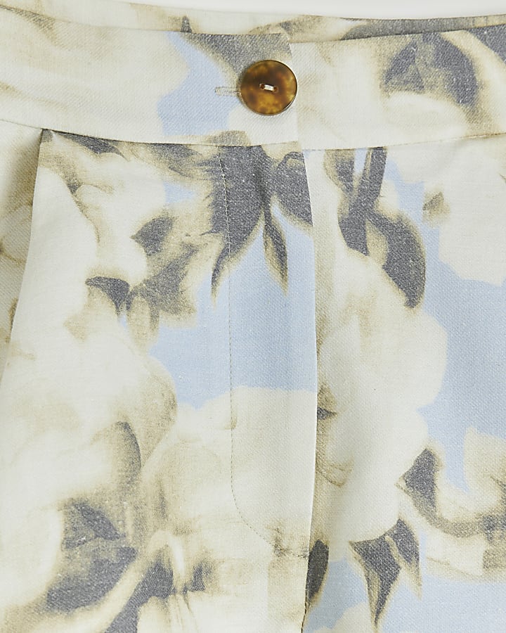 Petite Blue Floral Print Smart Shorts