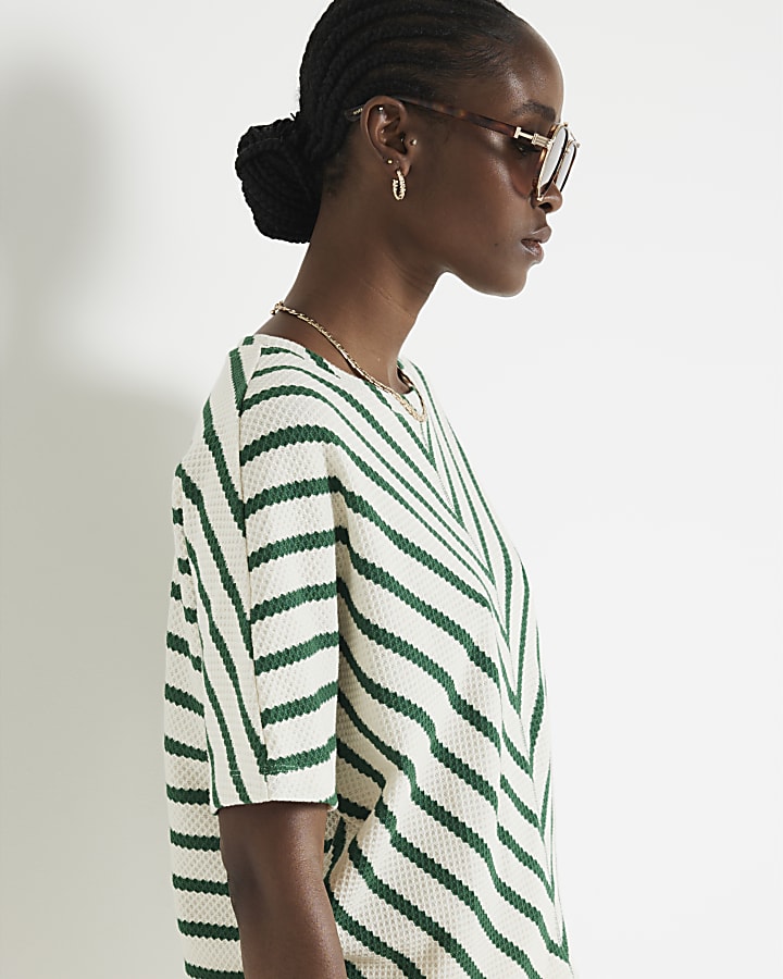 Green chevron Striped Textured Top