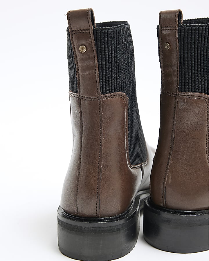 Brown Leather Chelsea Ankle Boots