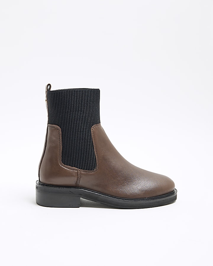 Brown Leather Chelsea Ankle Boots