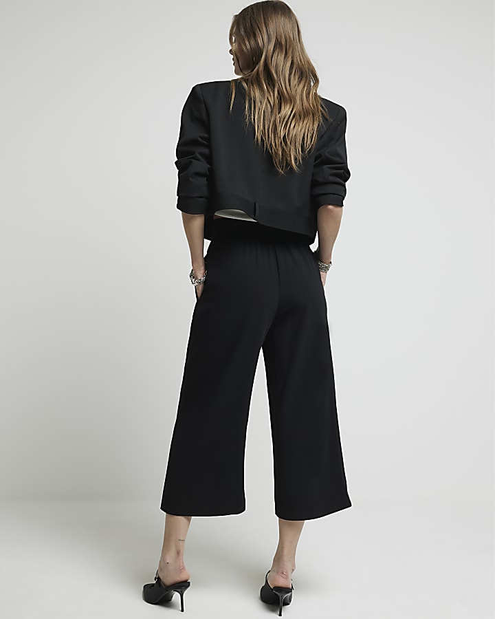 Black wide leg pleated cropped trousers