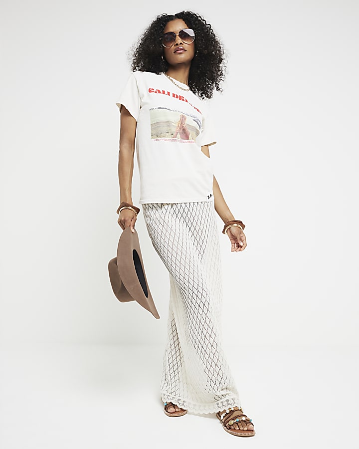Cream graphic print boyfriend t-shirt