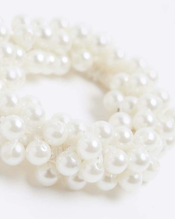 White Pearl Hair Scrunchie