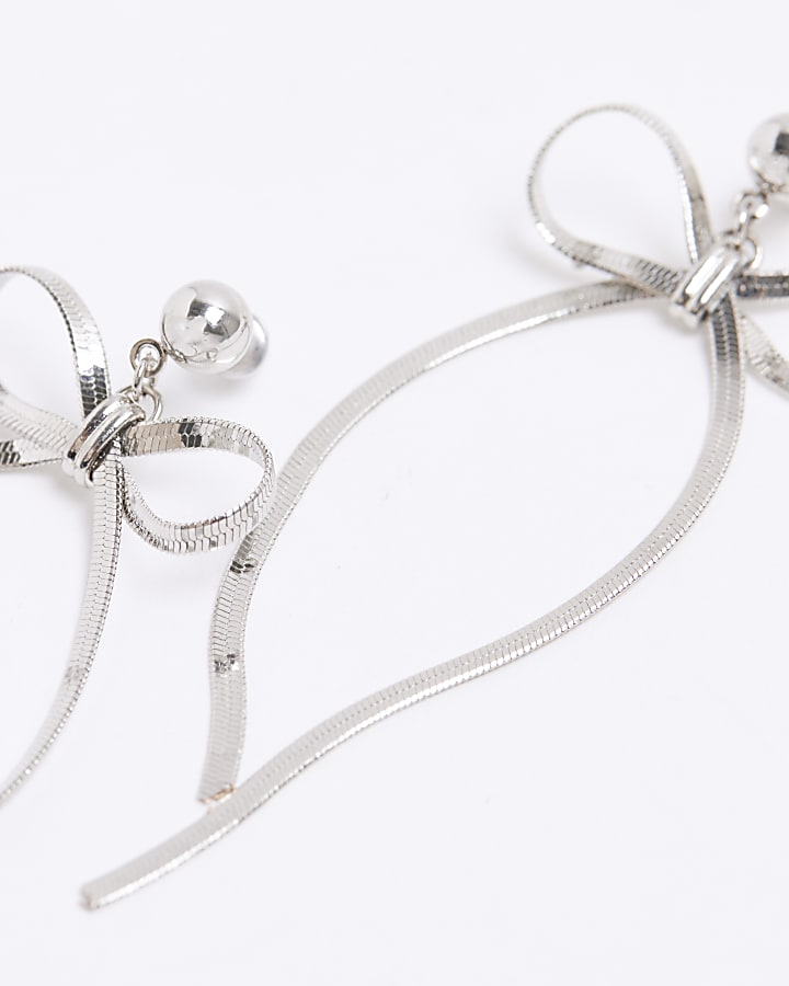 Silver Sleek Bow Stud Earrings