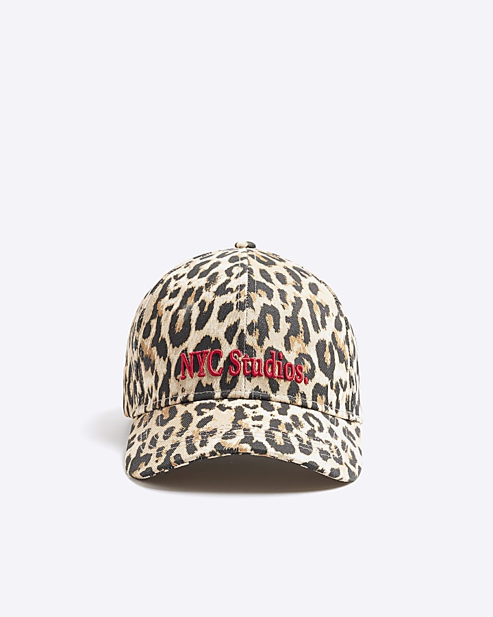 Beige leopard print embroidered cap