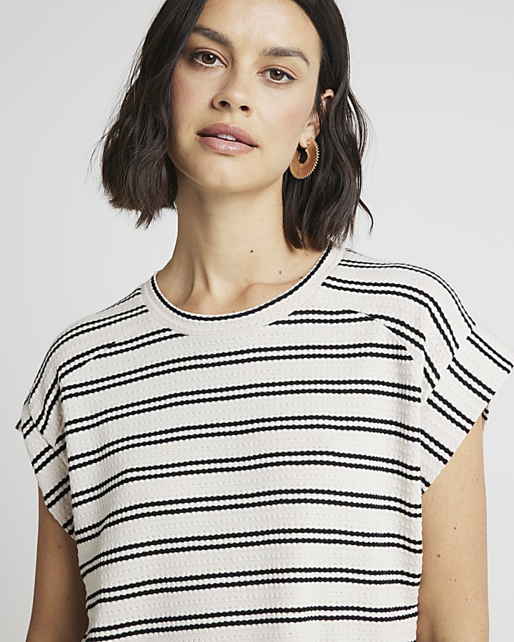 Cream crochet stripe roll sleeve t-shirt