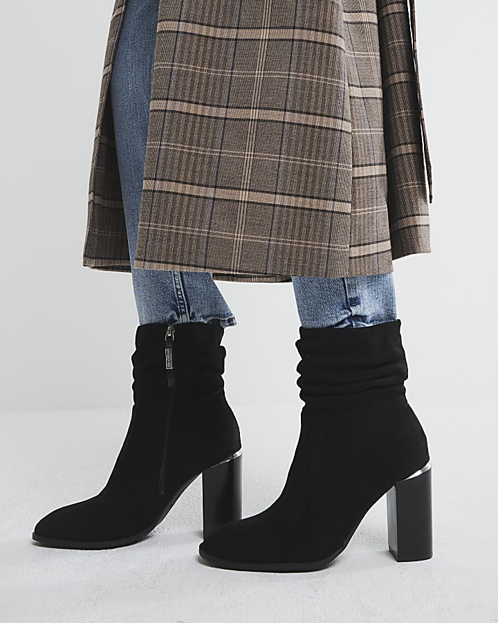 Girls black slouch boots hotsell