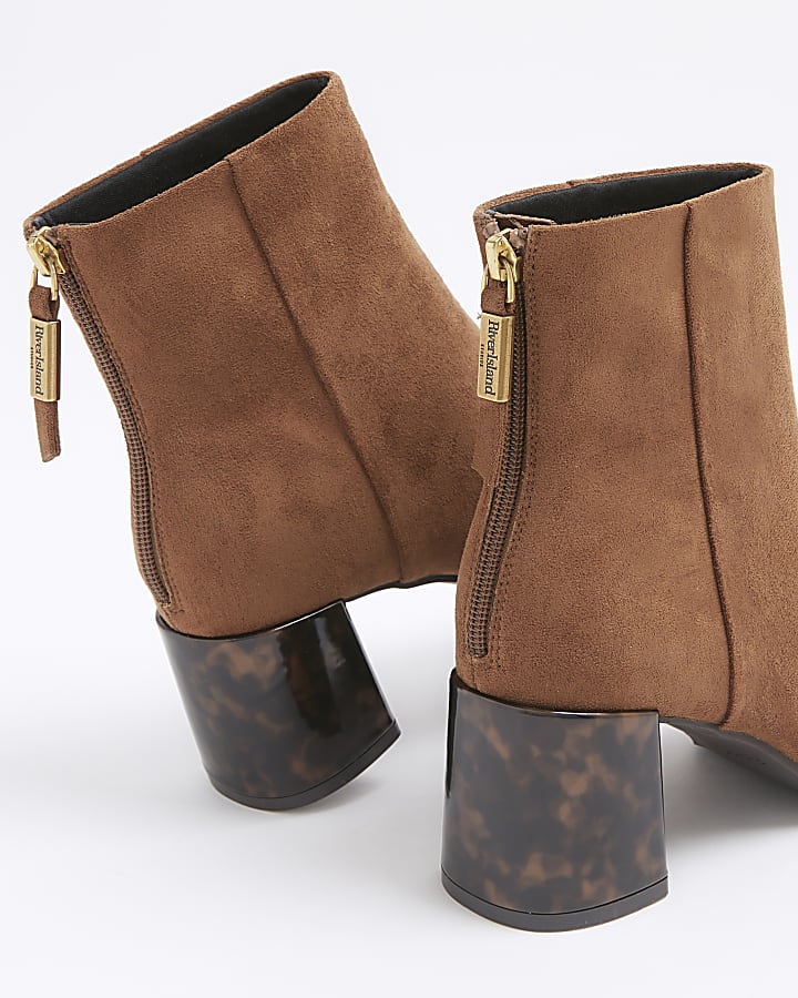 Brown suedette block heeled boots