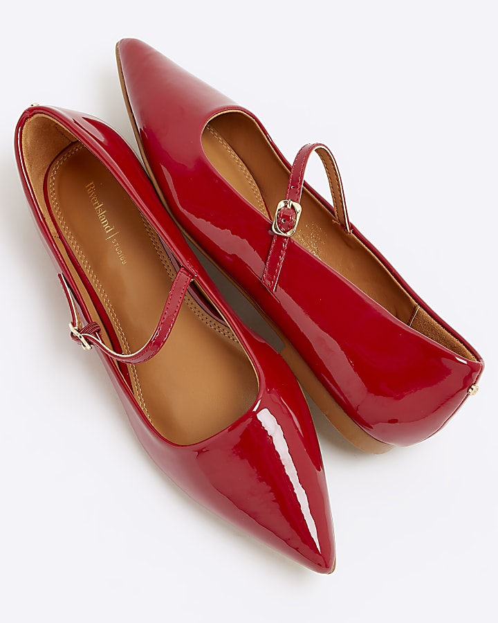 Red patent pointed ballet pumps