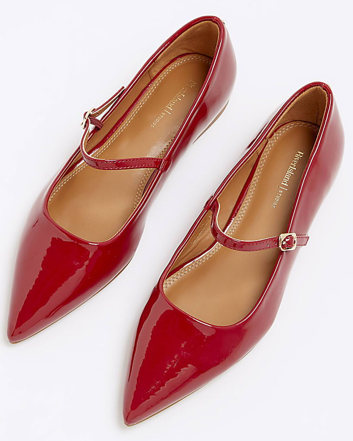 Red patent pointed ballet pumps