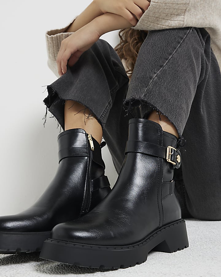 Black buckle chunky ankle boots