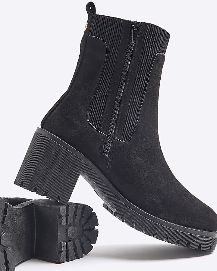 Black Chunky Block Heeled Boots