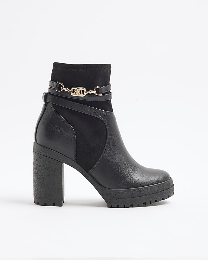 Black heeled boots