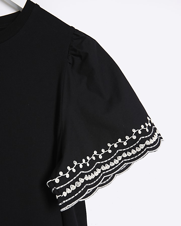 Black embroidered sleeve t-shirt midi dress