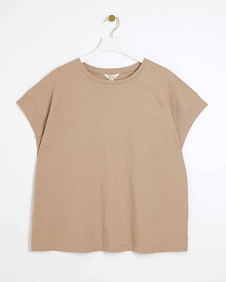 Plus beige ribbed cuffed t-shirt