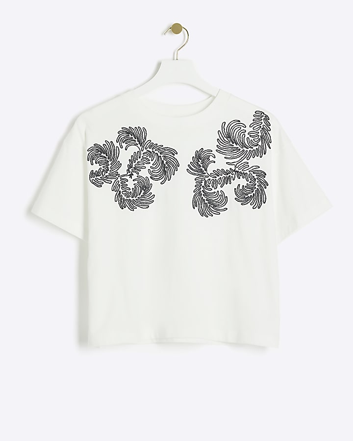 Cream embroidery detail boxy t-shirt