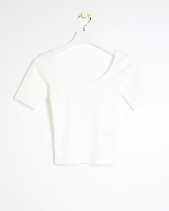White ribbed scoop neck t-shirt