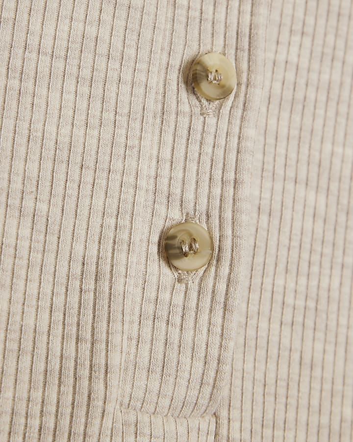 Beige ribbed button t-shirt