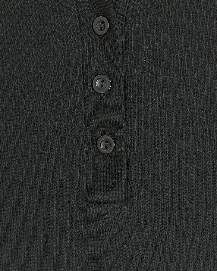 Black collar ribbed bodysuit