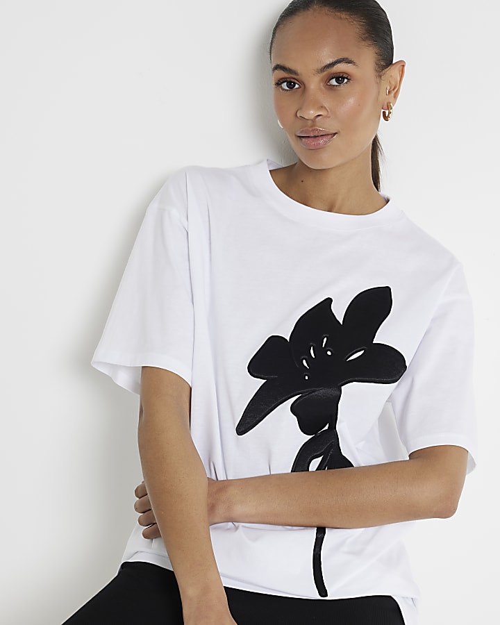 White Lily Applique Boyfriend T-shirt