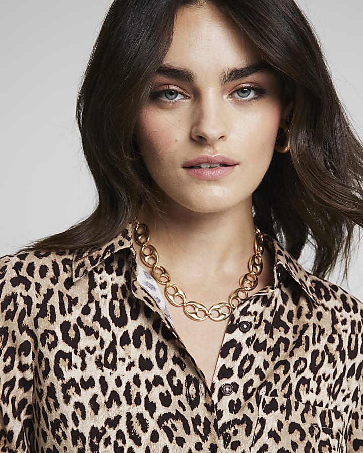 Beige leopard print shirt