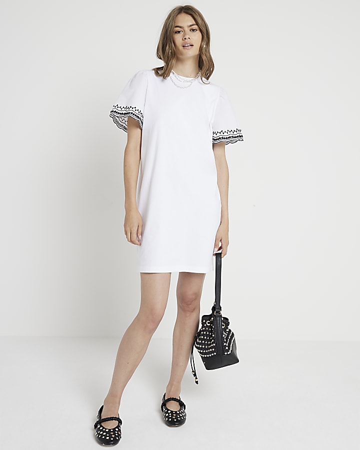 White embroidered sleeve t-shirt mini dress