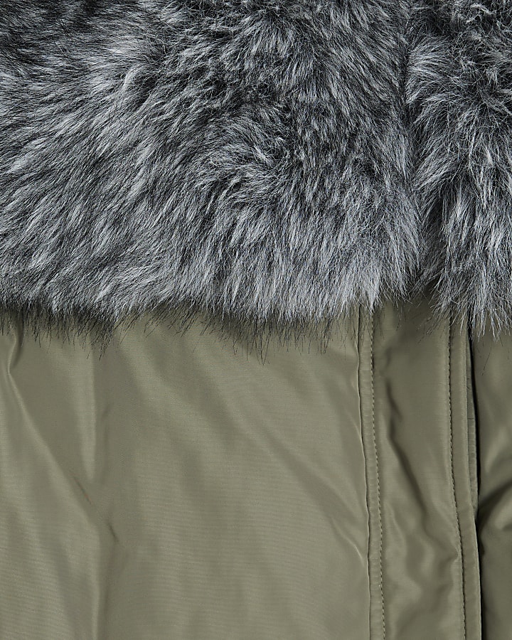 Light khaki padded faux fur collar jacket