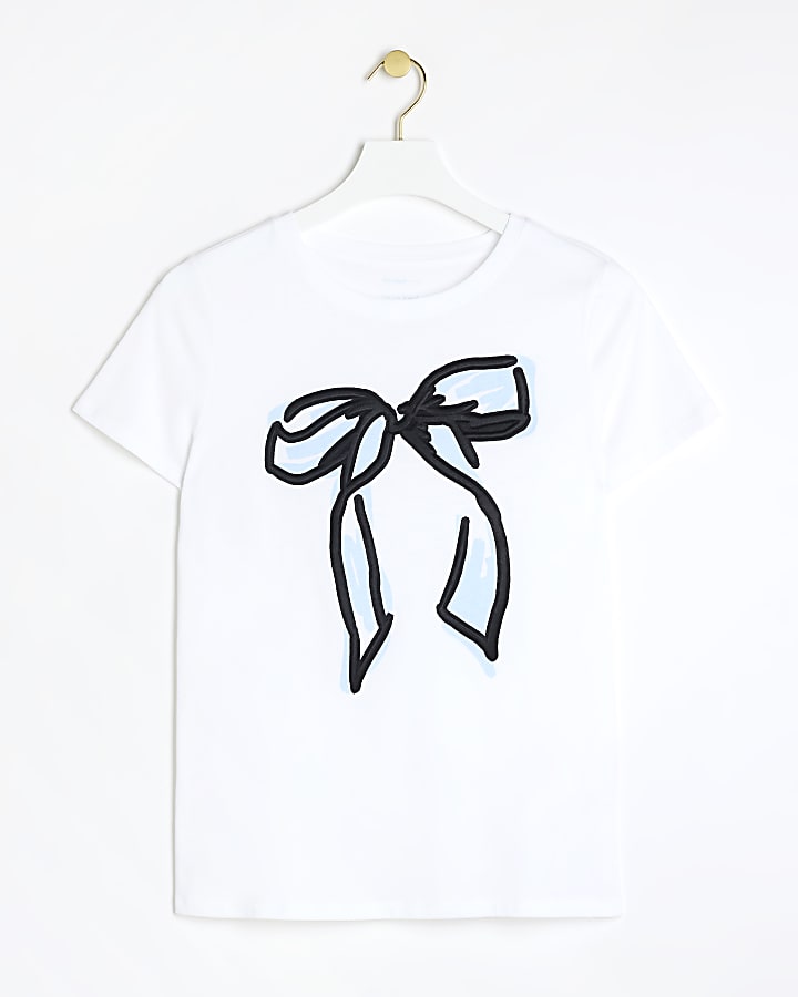 White bow graphic t-shirt