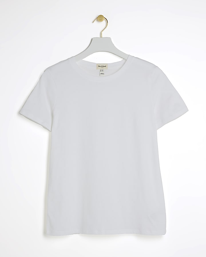 White plain t-shirt