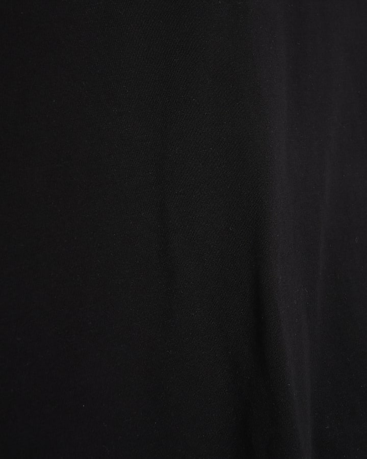 Black t-shirt and shorts set