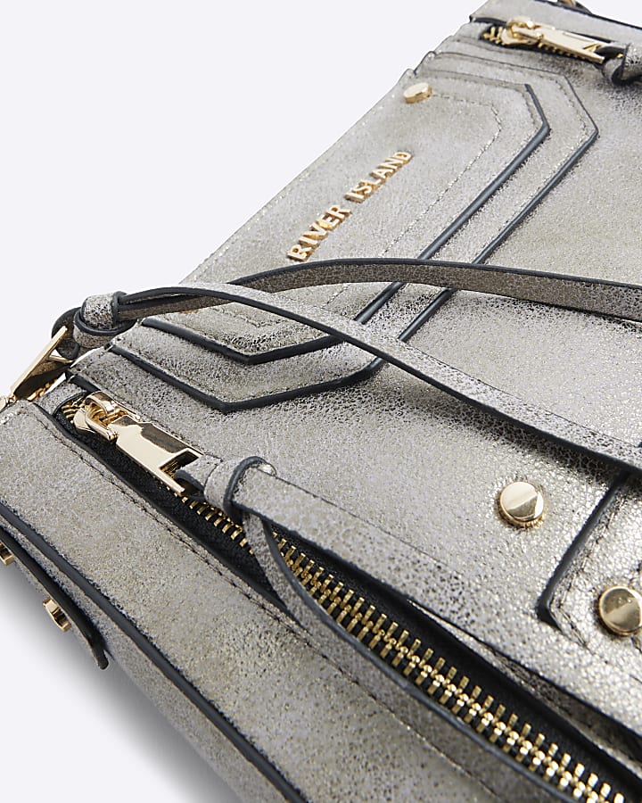 Silver Panelled Zip cross body bag