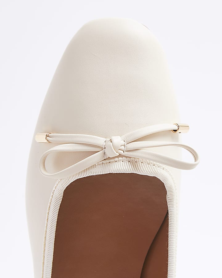 Beige Bow Ballet Pumps